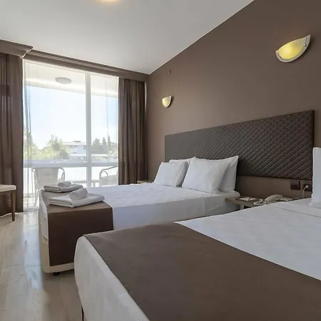 A11 3* Çeşme